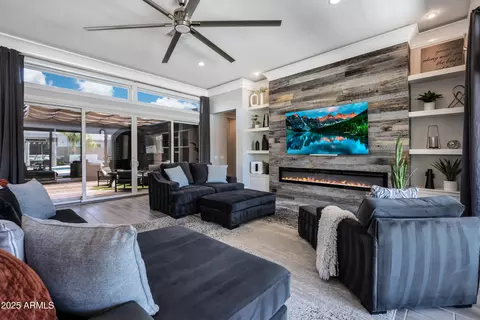 Living - 2771 E Bonanza Ct, Gilbert, AZ 85297 photo 2 of 7