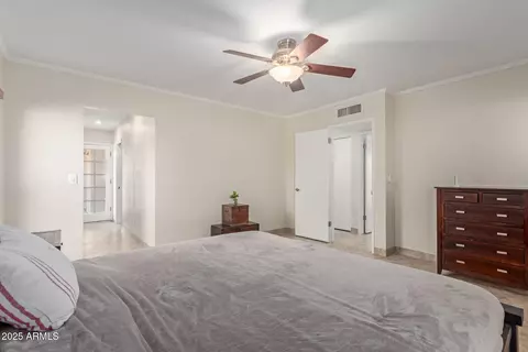 Bedroom - 3433 E Betty Elyse Ln, Phoenix, AZ 85032 photo 3 of 5