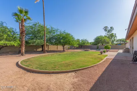 Exterior - 3433 E Betty Elyse Ln, Phoenix, AZ 85032 photo 8 of 8