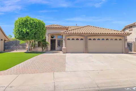 8354 W Marlette Ave, Glendale, AZ 85305