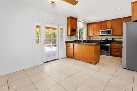 2745 E Dahlia Dr, Phoenix, AZ 85032 photo 6