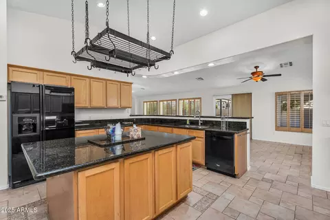 5529 E Holmes Ave, Mesa, AZ 85206 photo 12