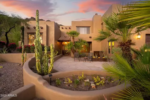 9429 N 19th St, Phoenix, AZ 85020