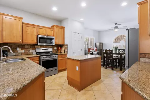 10851 E Sonrisa Ave, Mesa, AZ 85212 photo 8