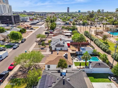 View/Area - 1226 E Almeria Rd, Phoenix, AZ 85006 photo 10 of 13