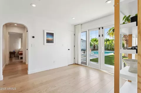 Entry Way - 1226 E Almeria Rd, Phoenix, AZ 85006 photo 1 of 3