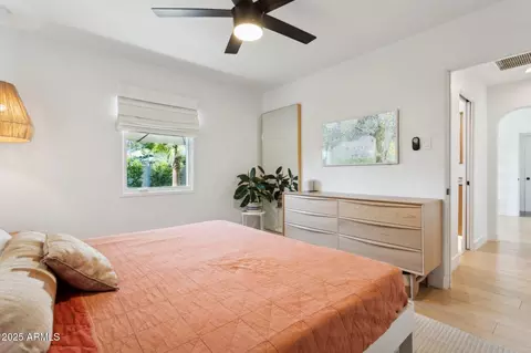 Bedroom - 1226 E Almeria Rd, Phoenix, AZ 85006 photo 5 of 6