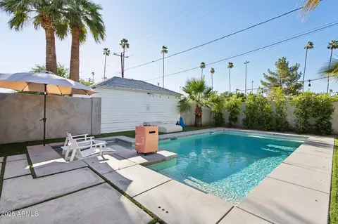 Exterior - 1226 E Almeria Rd, Phoenix, AZ 85006 photo 22 of 23