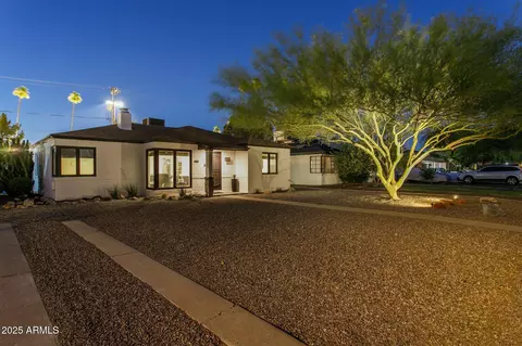 Exterior - 1226 E Almeria Rd, Phoenix, AZ 85006 photo 10 of 23