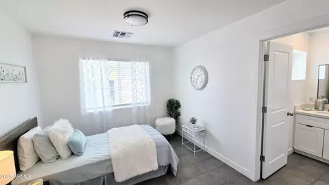 Bedroom - 3128 E Desert Cove Ave, Phoenix, AZ 85028 photo 6 of 10