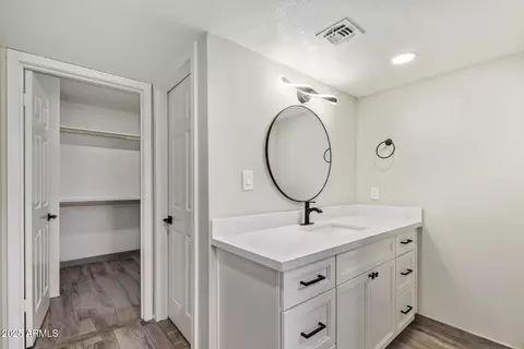 2107 W Lane Ave, Phoenix, AZ 85021 photo 14