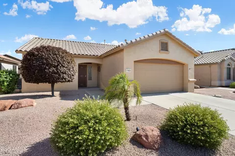 17653 W Ingleside Dr, Surprise, AZ 85374