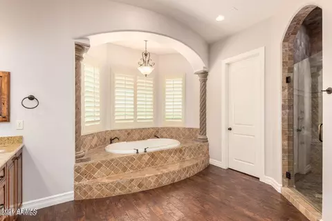 Bath - 2710 E Cattle Dr, Gilbert, AZ 85297 photo 1 of 2
