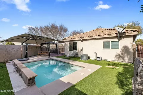601 E Banelli Pl, Chandler, AZ 85286