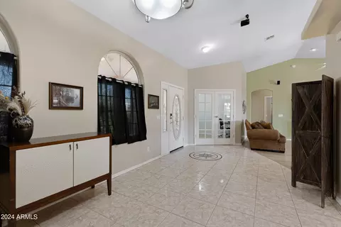 Entry Way - 77 S Arroya Rd, Apache Junction, AZ 85119 photo 3 of 4