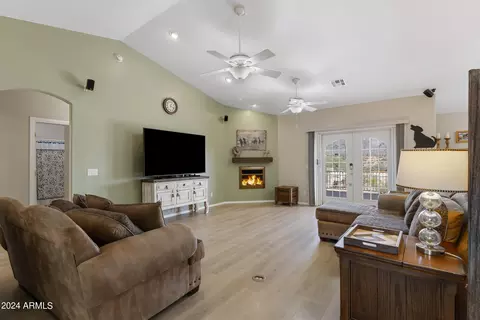 Living - 77 S Arroya Rd, Apache Junction, AZ 85119 photo 1 of 1
