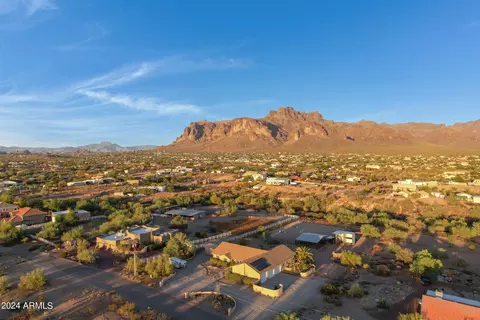 View/Area - 77 S Arroya Rd, Apache Junction, AZ 85119 photo 12 of 14