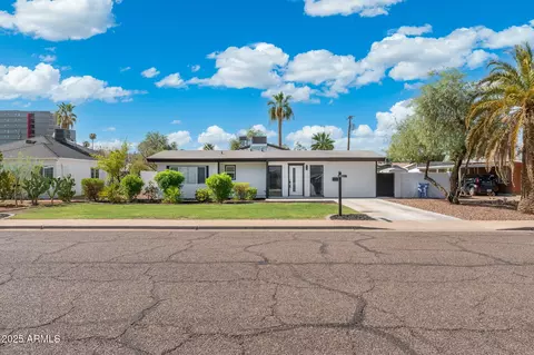 1725 E Catalina Dr, Phoenix, AZ 85016