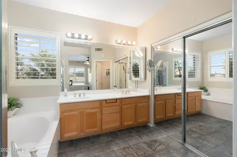 Bath - 7846 E Portobello Ave, Mesa, AZ 85212 photo 3 of 4