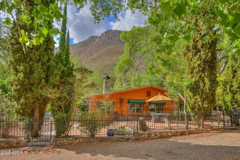 44 E Ramsey Canyon Rd, Hereford, AZ 85615