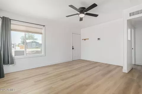 429 Edison Ave, Buckeye, AZ 85326 photo 2