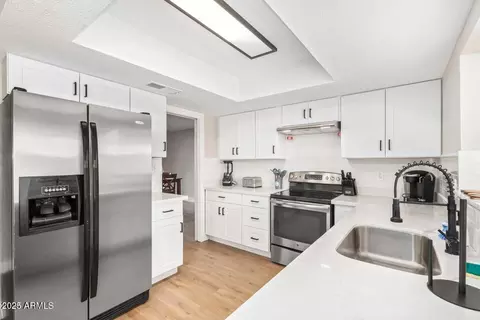 Kitchen - 2249 S Canton --, Mesa, AZ 85202 photo 2 of 3