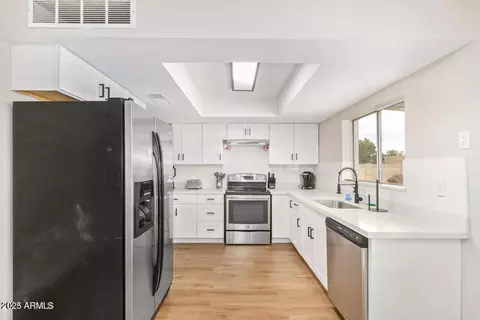 Kitchen - 2249 S Canton --, Mesa, AZ 85202 photo 1 of 3