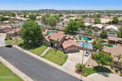 View/Area - 4735 E Harmony Cir, Mesa, AZ 85206 photo 5 of 8
