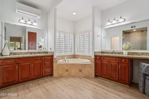 Bath - 4735 E Harmony Cir, Mesa, AZ 85206 photo 1 of 1