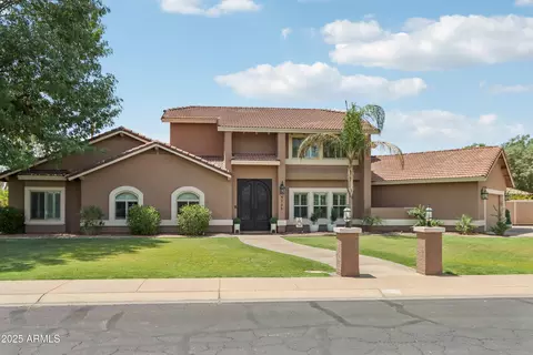 4735 E Harmony Cir, Mesa, AZ 85206