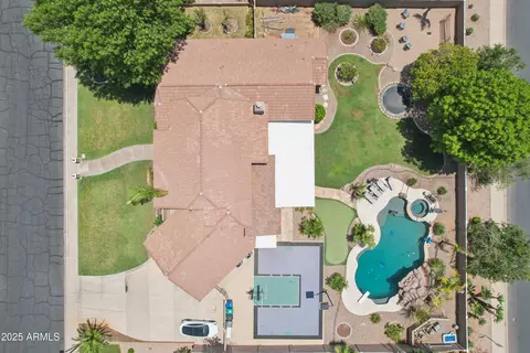 View/Area - 4735 E Harmony Cir, Mesa, AZ 85206 photo 3 of 8