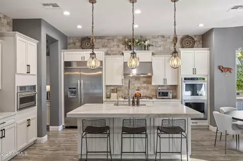 Kitchen - 3770 E Ringtail Way, Phoenix, AZ 85050 photo 4 of 7