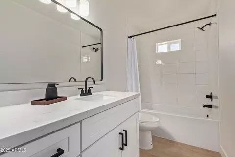 Bath - 802 E Navajo Ave, Apache Junction, AZ 85119 photo 1 of 2