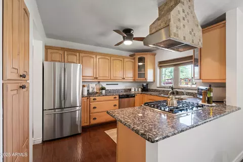 1629 W Monterosa St, Phoenix, AZ 85015