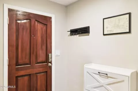 Entry Way - 7756 N 19th Ln, Phoenix, AZ 85021 photo 1 of 3