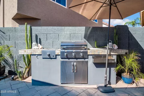 Exterior - 3839 E Gail Dr, Phoenix, AZ 85044 photo 5 of 6