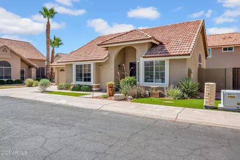 Exterior - 3839 E Gail Dr, Phoenix, AZ 85044 photo 3 of 6