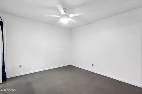 Bedroom - 705 E Gardenia Dr, Phoenix, AZ 85020 photo 6 of 7