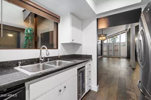 Kitchen - 705 E Gardenia Dr, Phoenix, AZ 85020 photo 2 of 2