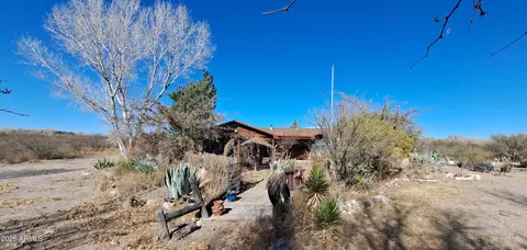 Exterior - 250 Escalante Rd, Saint David, AZ 85630 photo 3 of 8