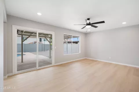 Living - 4319 E Tanglewood Dr, Phoenix, AZ 85048 photo 6 of 6
