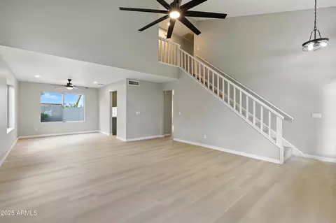 4319 E Tanglewood Dr, Phoenix, AZ 85048