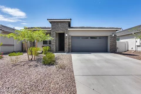 18551 W Desert Hollow Dr, Surprise, AZ 85387