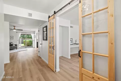 Entry Way - 2809 E Hillery Dr, Phoenix, AZ 85032 photo 2 of 3
