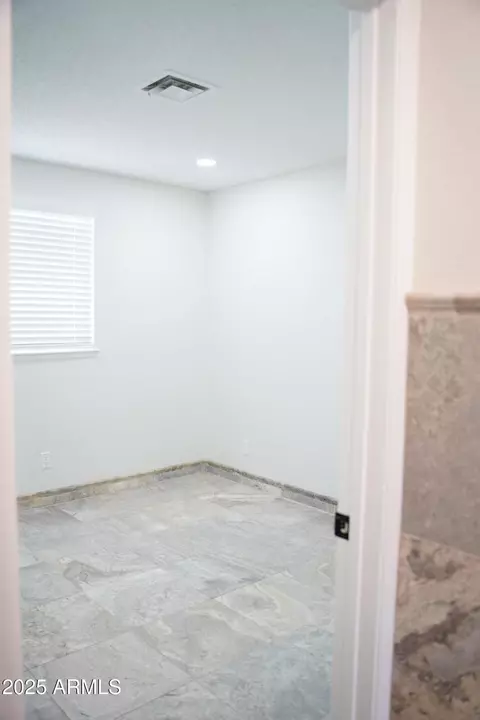 1632 E Saint Charles Ave, Phoenix, AZ 85042 photo 16