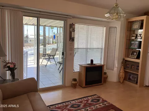 2113 S Cherokee Dr, Apache Junction, AZ 85119