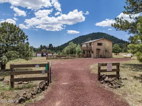 12658 Elkhorn Dr, Parks, AZ 86018