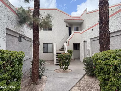 985 N Granite Reef Rd #134, Scottsdale, AZ 85257