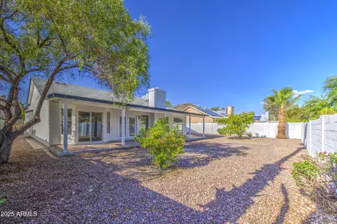 Exterior - 1457 E Utopia Rd, Phoenix, AZ 85024 photo 4 of 5