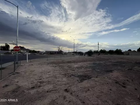 2634 E Waltann Ln #4, Phoenix, AZ 85032